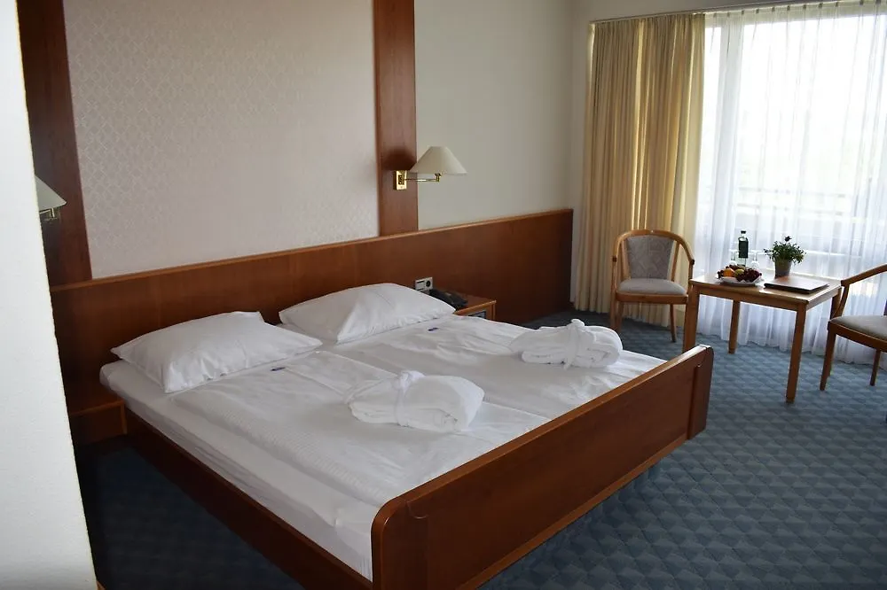 Hotel Kurhotel Bad Rodach An Der Thermenatur
